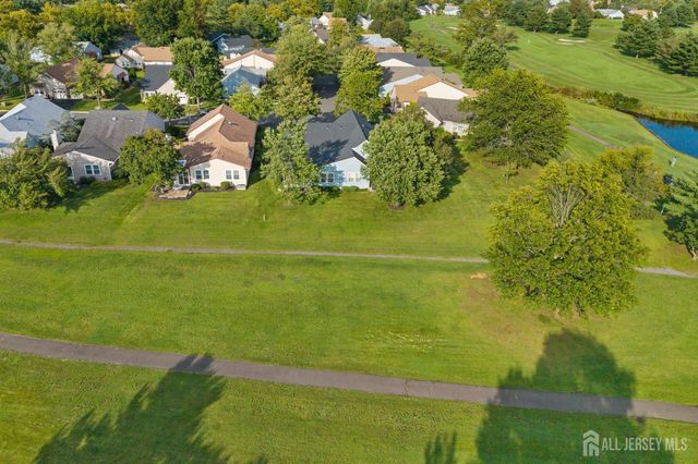10 Thomas Paine Drive A, Monroe, NJ 08831