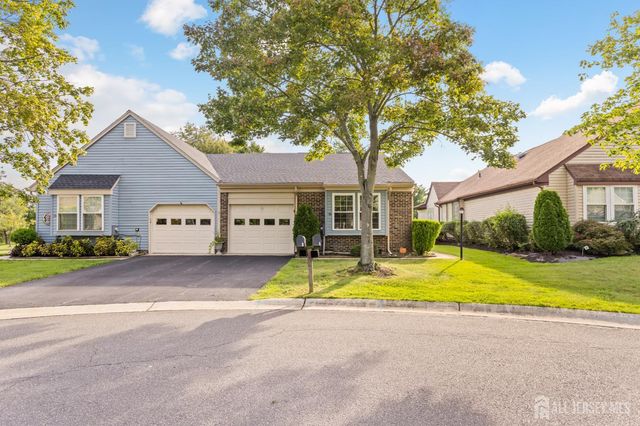 10 Thomas Paine Drive A, Monroe, NJ 08831