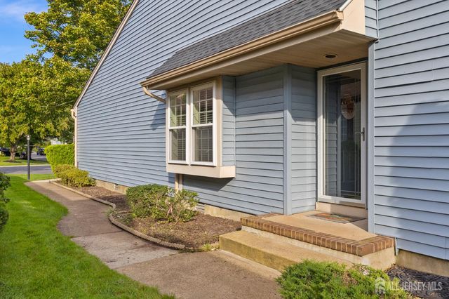 10 Thomas Paine Drive A, Monroe, NJ 08831