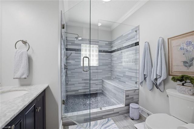 819 Hickory Point Drive, Lexington, NC 27292