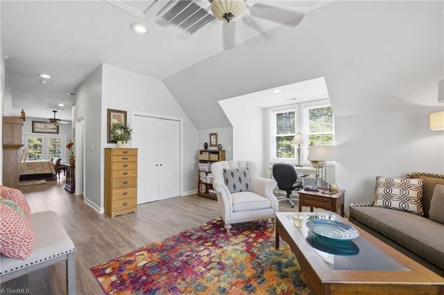 819 Hickory Point Drive, Lexington, NC 27292