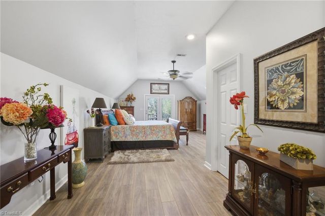 819 Hickory Point Drive, Lexington, NC 27292
