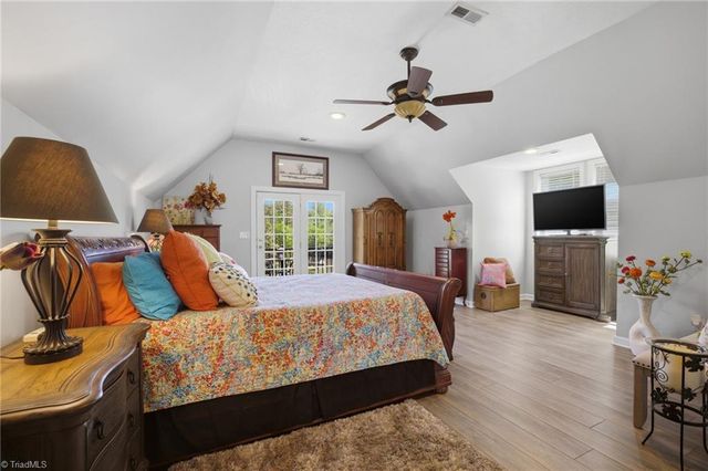 819 Hickory Point Drive, Lexington, NC 27292