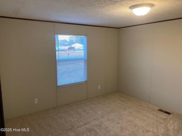 5029 Heaths Glen Road, Wilson, NC 27893