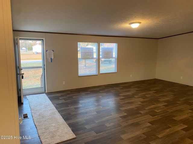 5029 Heaths Glen Road, Wilson, NC 27893