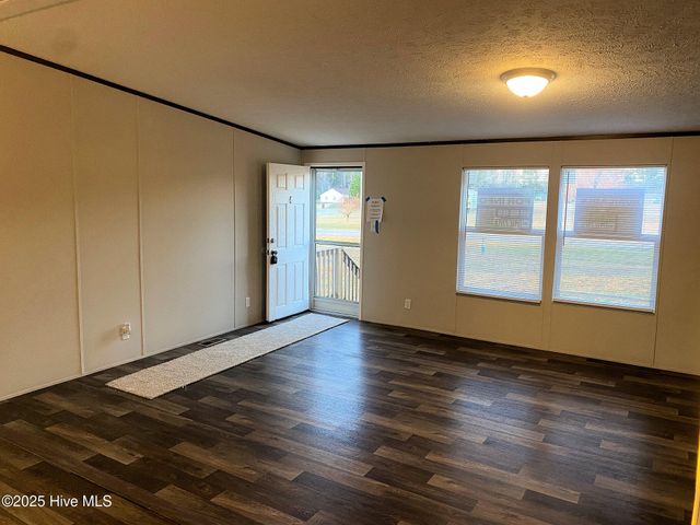 5029 Heaths Glen Road, Wilson, NC 27893