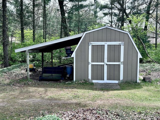 3775 Macarthur Road, Muskegon, MI 49442