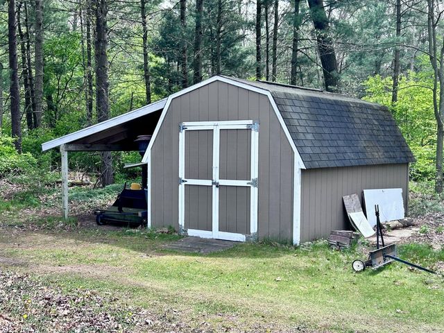 3775 Macarthur Road, Muskegon, MI 49442