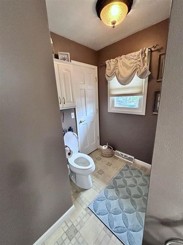 3775 Macarthur Road, Muskegon, MI 49442