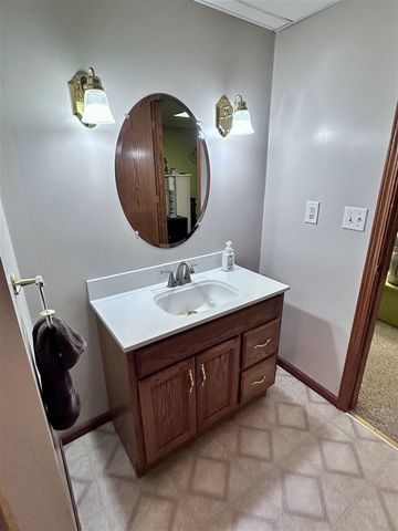 3775 Macarthur Road, Muskegon, MI 49442
