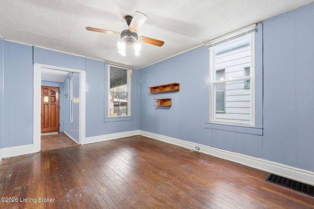 1329 Rufer Ave, Louisville, KY 40204