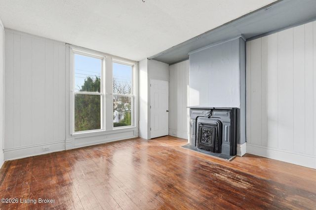 1329 Rufer Ave, Louisville, KY 40204