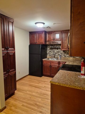 325 First Street Blvd 209, Lowell, MA 01853