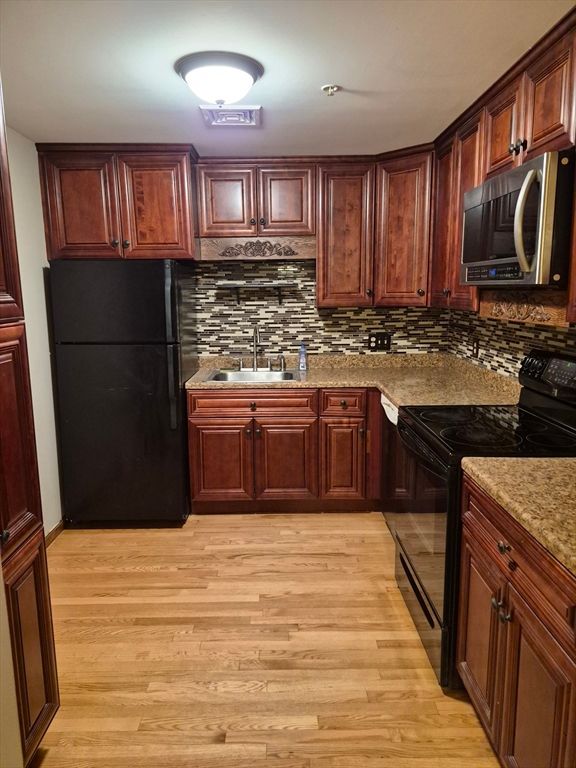 325 First Street Blvd 209, Lowell, MA 01853