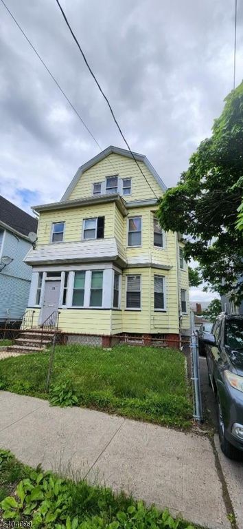 28 Farley Ave, Newark City, NJ 07108
