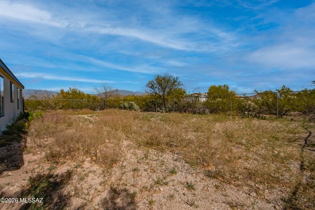 11745 S Kicking Horse Place, Vail, AZ 85641