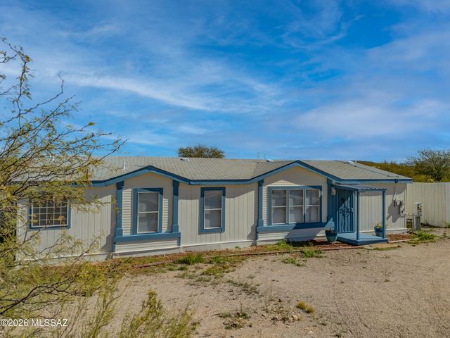 11745 S Kicking Horse Place, Vail, AZ 85641