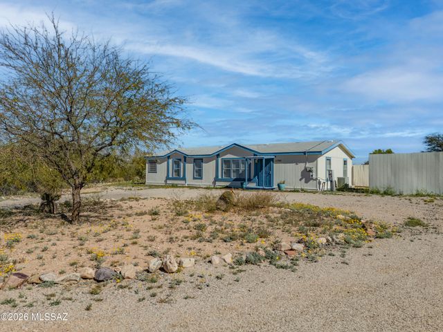 11745 S Kicking Horse Place, Vail, AZ 85641