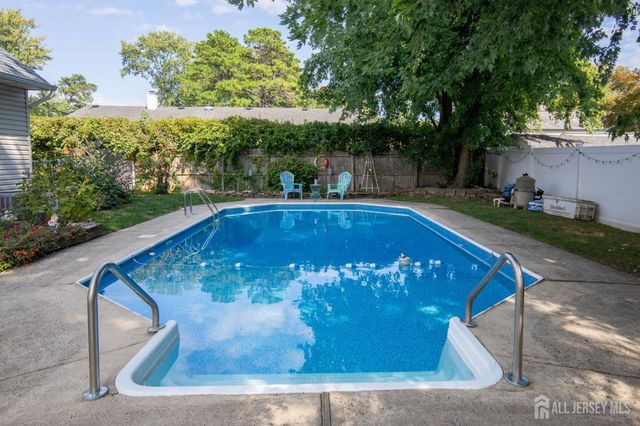 99 Anderson Avenue, Monroe, NJ 08831