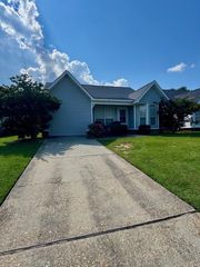 107 Radford Circle, Dothan, AL 36301