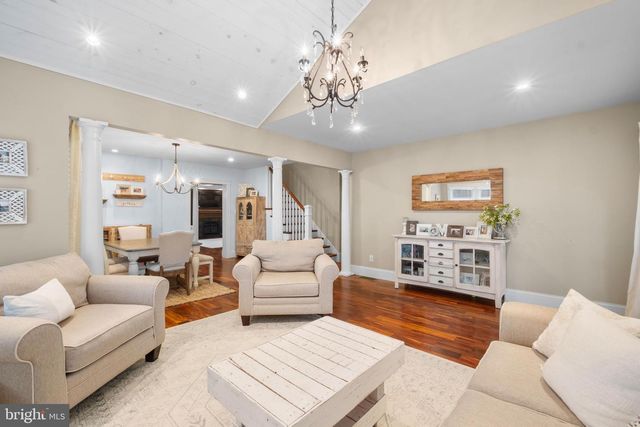 101 RICH AVE, Berlin, NJ 08009