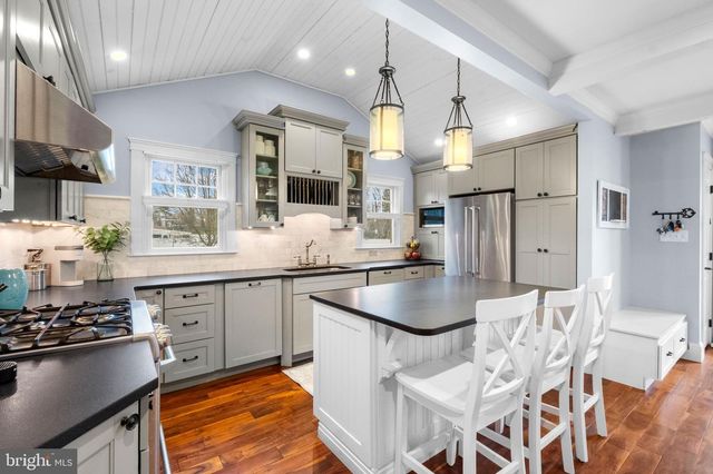 101 RICH AVE, Berlin, NJ 08009