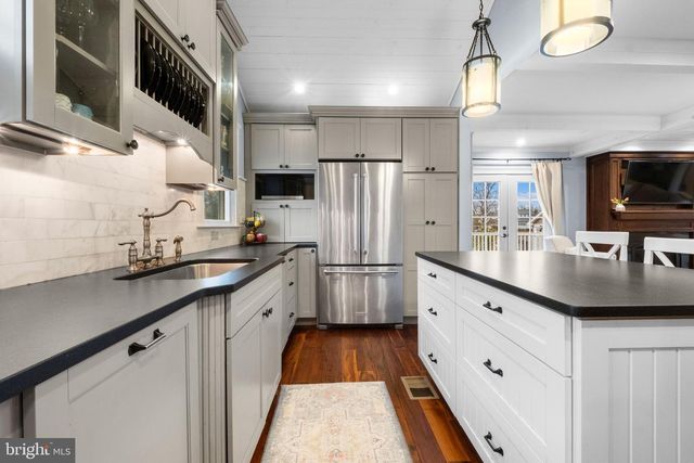 101 RICH AVE, Berlin, NJ 08009