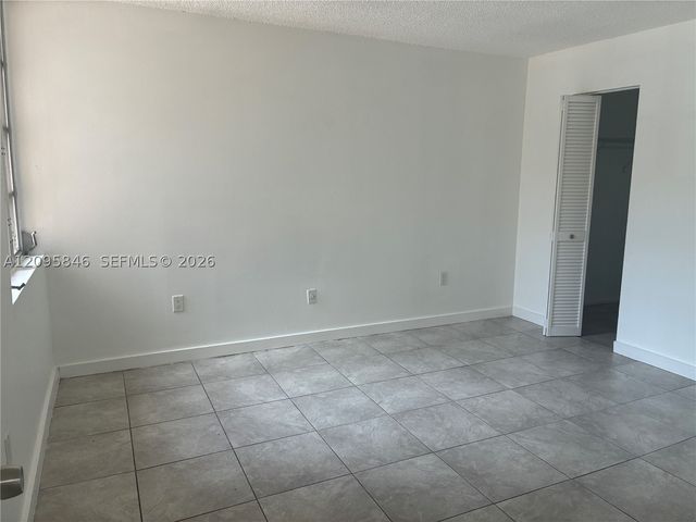 10801 SW 109th Ct D203, Miami, FL 33176