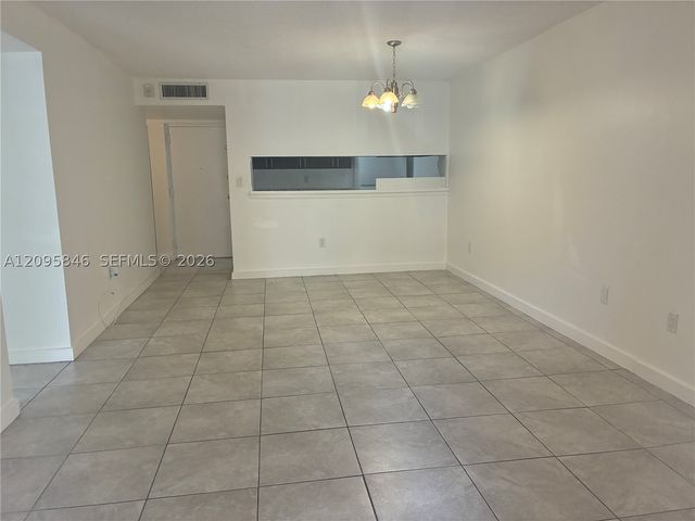 10801 SW 109th Ct D203, Miami, FL 33176