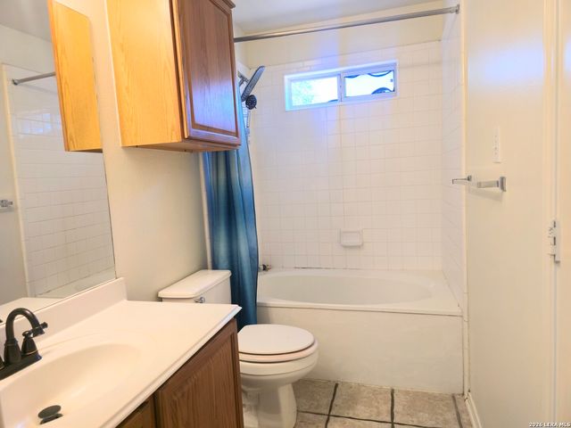 4302 Gentle Grove, San Antonio, TX 78251