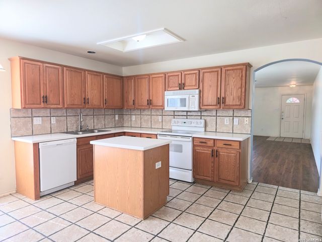 4302 Gentle Grove, San Antonio, TX 78251