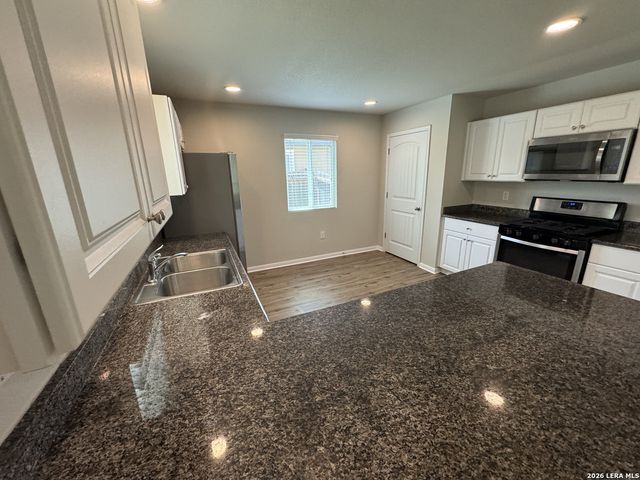 10106 Relic Oaks, San Antonio, TX 78240
