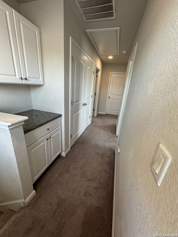 10106 Relic Oaks, San Antonio, TX 78240