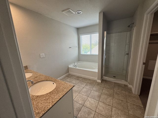 10106 Relic Oaks, San Antonio, TX 78240