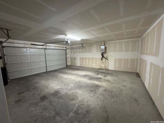 10106 Relic Oaks, San Antonio, TX 78240