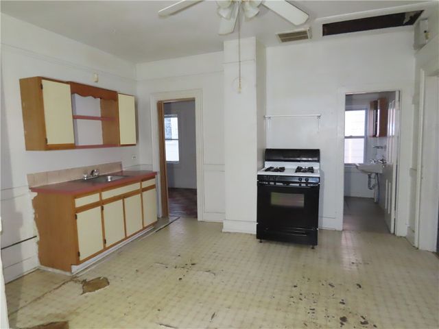 1807 Lodi Street, Syracuse, NY 13208