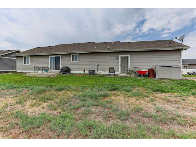 4404 Paintbrush Dr, Evans, CO 80620