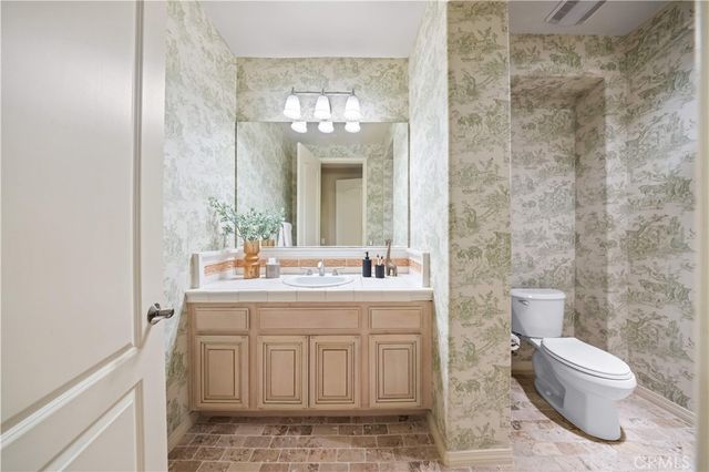 829 Kingsford, Monterey Park, CA 91754