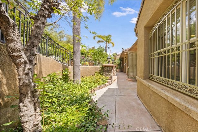 829 Kingsford, Monterey Park, CA 91754