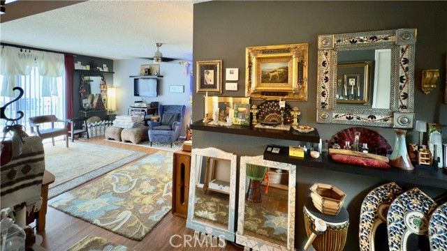 8601 Burnet Avenue D, North Hills (los Angeles), CA 91343