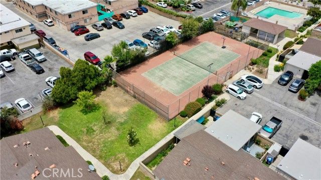 8601 Burnet Avenue D, North Hills (los Angeles), CA 91343