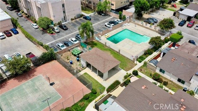 8601 Burnet Avenue D, North Hills (los Angeles), CA 91343