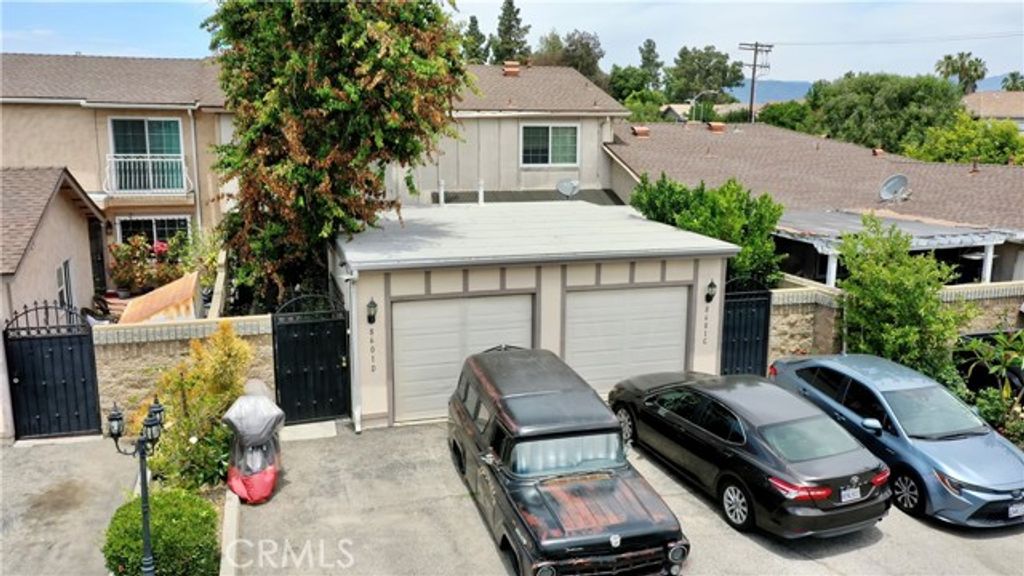 8601 Burnet Avenue D, North Hills (los Angeles), CA 91343