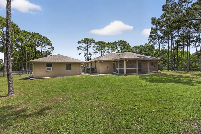 12564 68th Street N, West Palm Beach, FL 33412