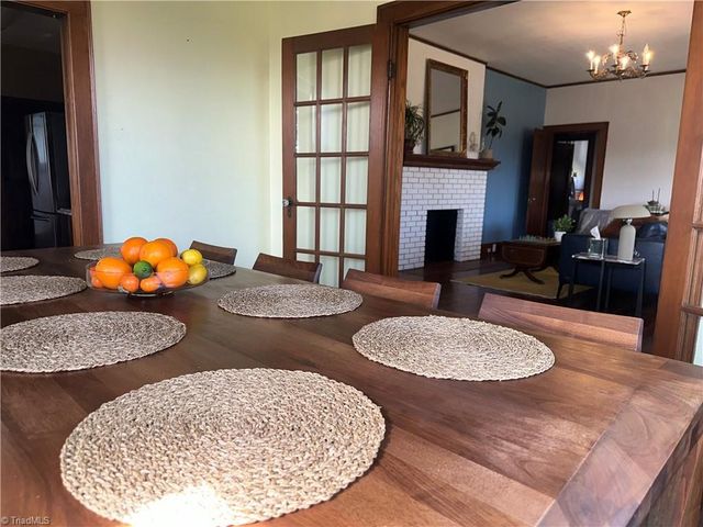 549 E Pine Street, Mount Airy, NC 27030