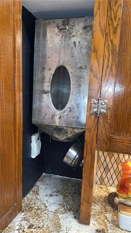 549 E Pine Street, Mount Airy, NC 27030