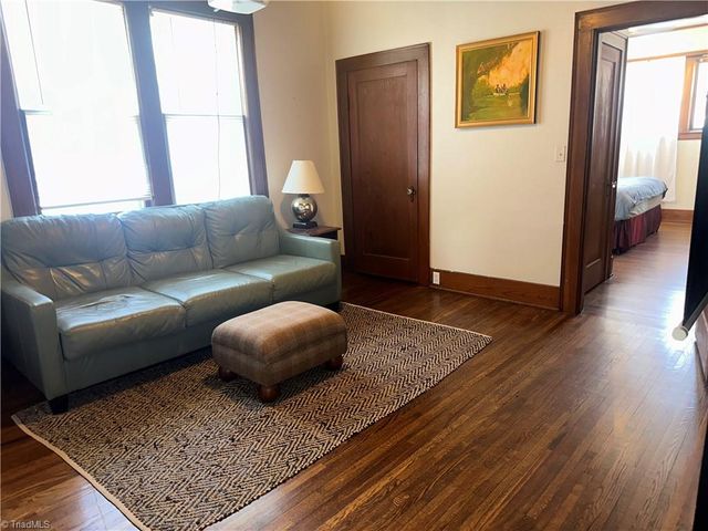 549 E Pine Street, Mount Airy, NC 27030