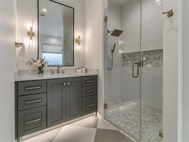 15024 Annecy Boulevard, Oklahoma City, OK 73142