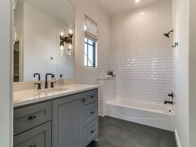 15024 Annecy Boulevard, Oklahoma City, OK 73142