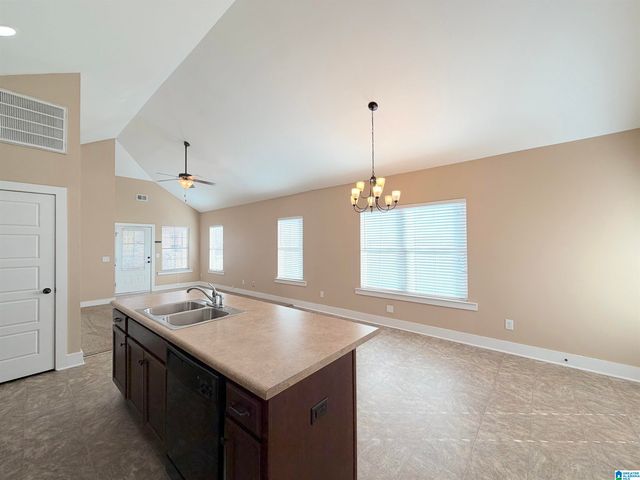 9388 HOFFMAN PLACE, Warrior, AL 35180